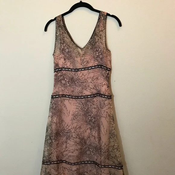 Pink slip dress - Picture 2 of 3